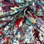 Крепдешин - цветы на красном