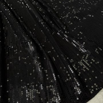 Пайетки на трикотаже — чёрные