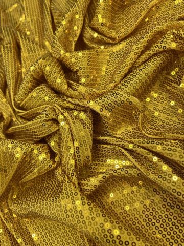 Пайетки на трикотаже-жёлтые