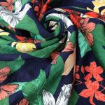 Креп цветочный романс на синем фоне арт. 025988