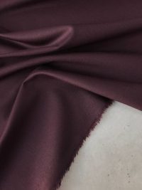 Костюмная Туксэдо – тёмная вишня