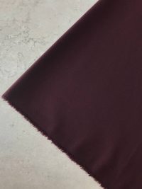 Костюмная Туксэдо – тёмная вишня