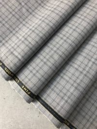 Костюмная Роскошь – св. серая с тёмной нитью