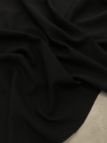 Костюмная Барби – чёрная