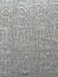 Плательная “Фойл” – белая змея